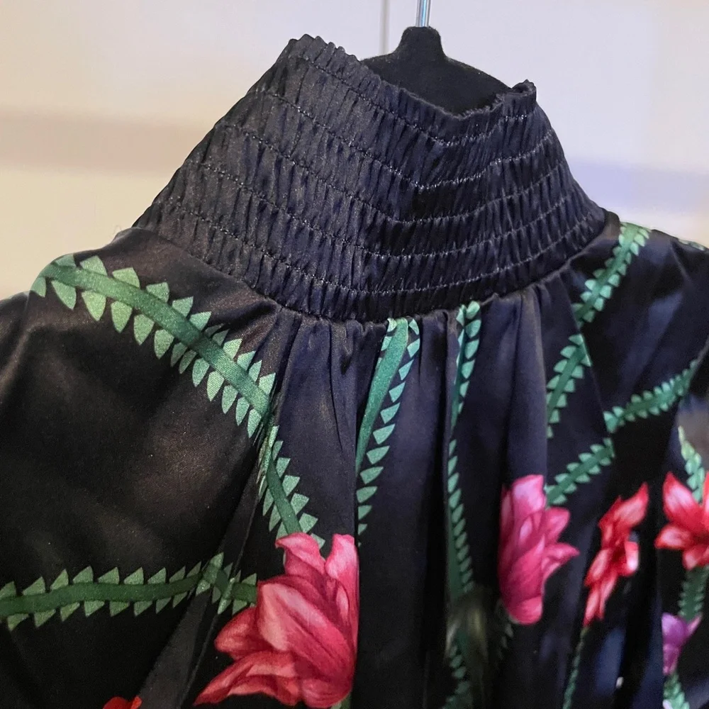 NWT | Tucker NYC Silk Stella Top - Picture 6 of 7